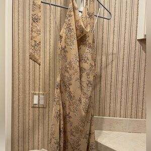 Summer dress never worn size small